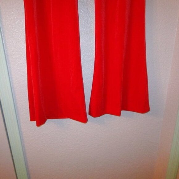 Lane Bryant Red Velvet Pull On Stretch Pants Size 20 Flare High Rise Holiday NWT - Picture 4 of 12